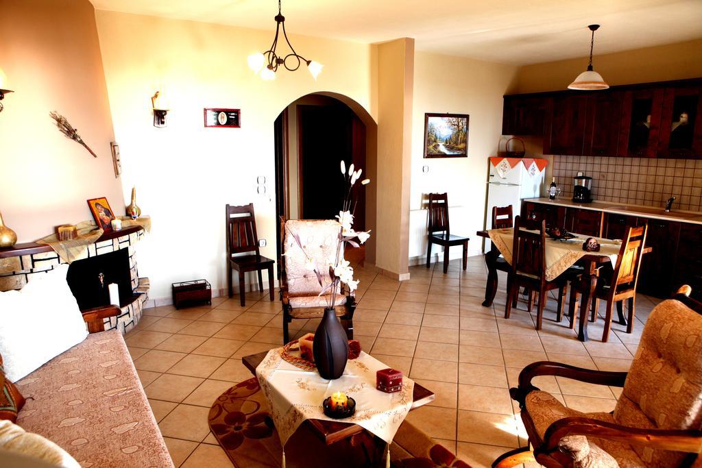 Dione Apartments Ouranoupoli Rum bild