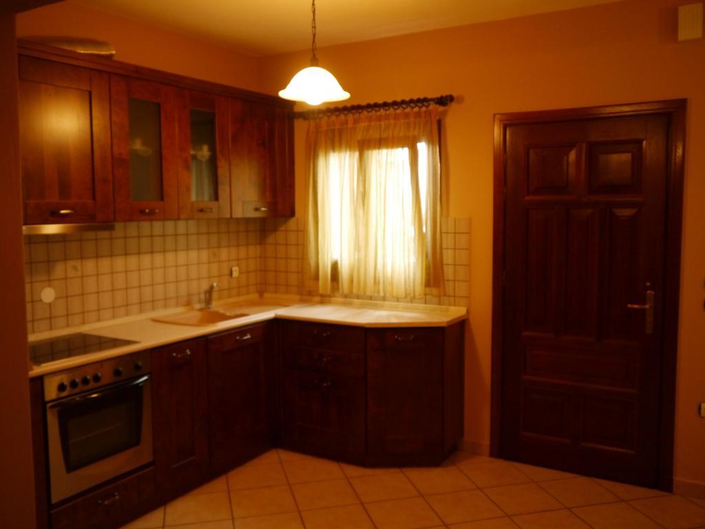 Dione Apartments Ouranoupoli Rum bild