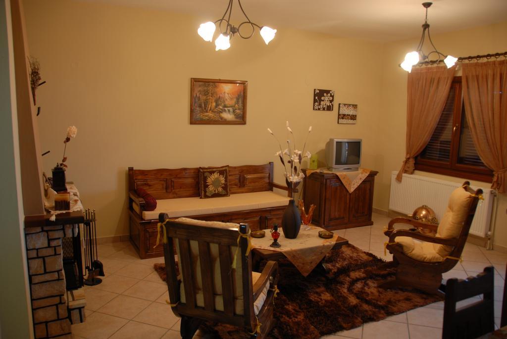 Dione Apartments Ouranoupoli Rum bild